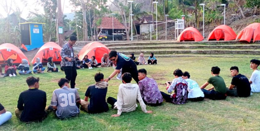 Peserta FFPJ XV 2024 Buat Yel-Yel Unik Untuk Pesta Api Unggun