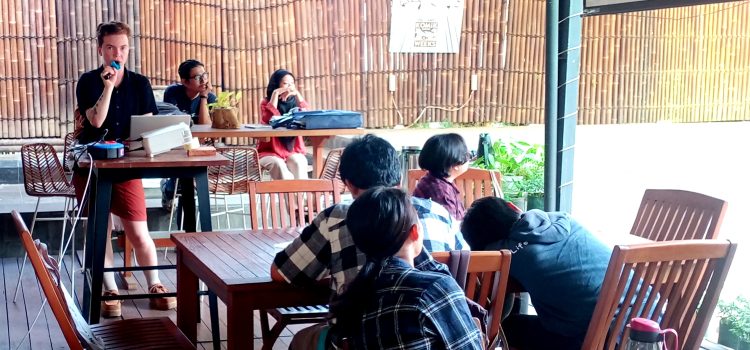 Mengenal Komikus Amerika Yang Tertarik Membuat Komik Tentang Indonesia