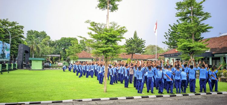 SMKN 1 PLERET BANTUL Selenggarakan Kenaikan Tingkat Taruna Mandala Widya