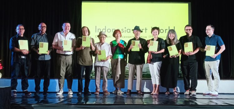 Buku Indonesia Art World Resmi Diluncurkan, Dedikasi Untuk Kemajuan Seni Rupa Indonesia