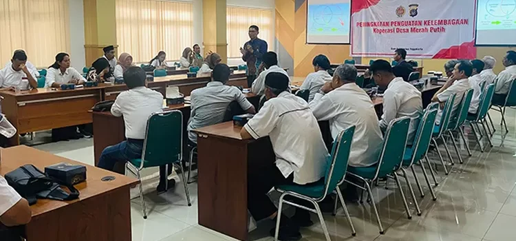 Dinkop UKM DIY dan Polda DIY Beri Pendampingan Koperasi Merah Putih