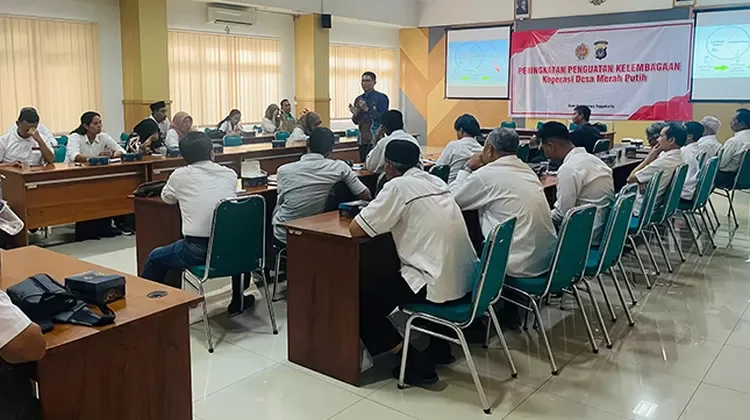 Dinkop UKM DIY dan Polda DIY Beri Pendampingan Koperasi Merah Putih