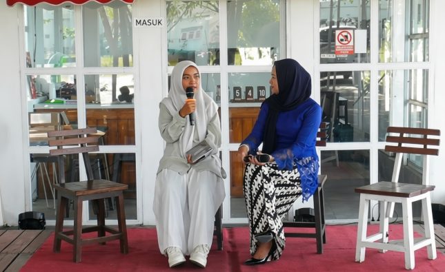 Memimpikan Kesuksesan Hidup di Masa Depan Melalui Penulisan Cerpen Fiksi