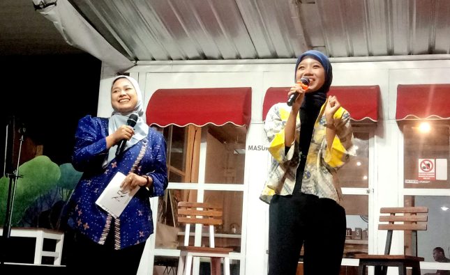 GALERI FOTO: Menyatakan Janji di Bulan Juni dengan Irama Sastra