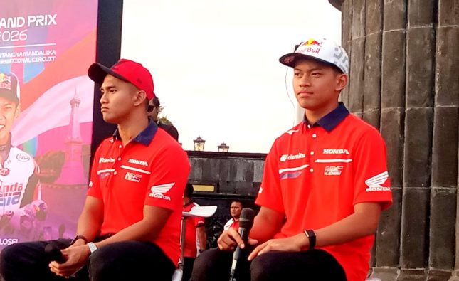 Manfaatkan Jeda Musim Panas, Mario Aji dan Veda Ega Pratama Sapa Penggemar di Yogyakarta
