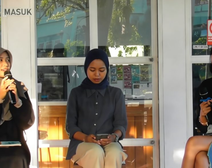 Ketika Antologi Puisi Menjadi Refleksi Perjalanan Hidup Seseorang