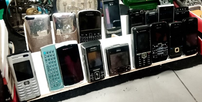 Mengoleksi Barang Antik di Pasar Kangen Jogja 2026