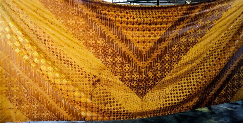 Menelusuri Proses Pembuatan Pewarna Batik Dari Pohon Joho