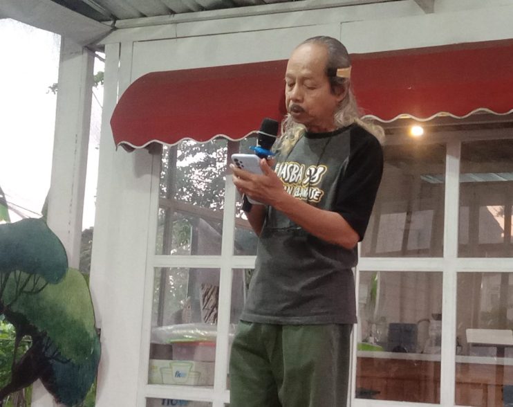 Sastra adalah Cara Terbaik Menyikapi Dinamika Global