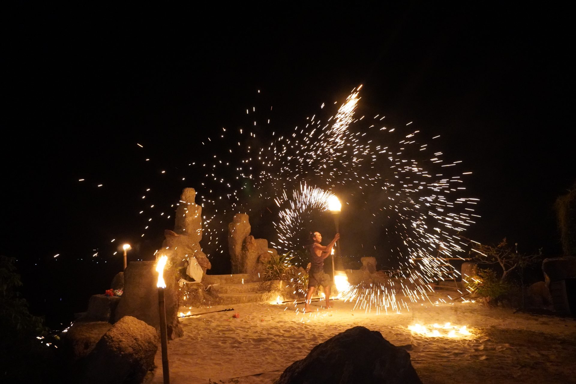 Mengeksplor Cultural Night di Tanah Karimunjawa