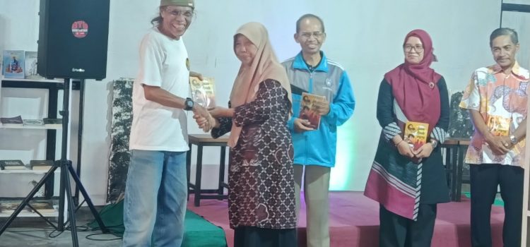 ‘Jasa Anak Wayang’ Buku Pemenang Kejuaraan Nasional Menulis Buku